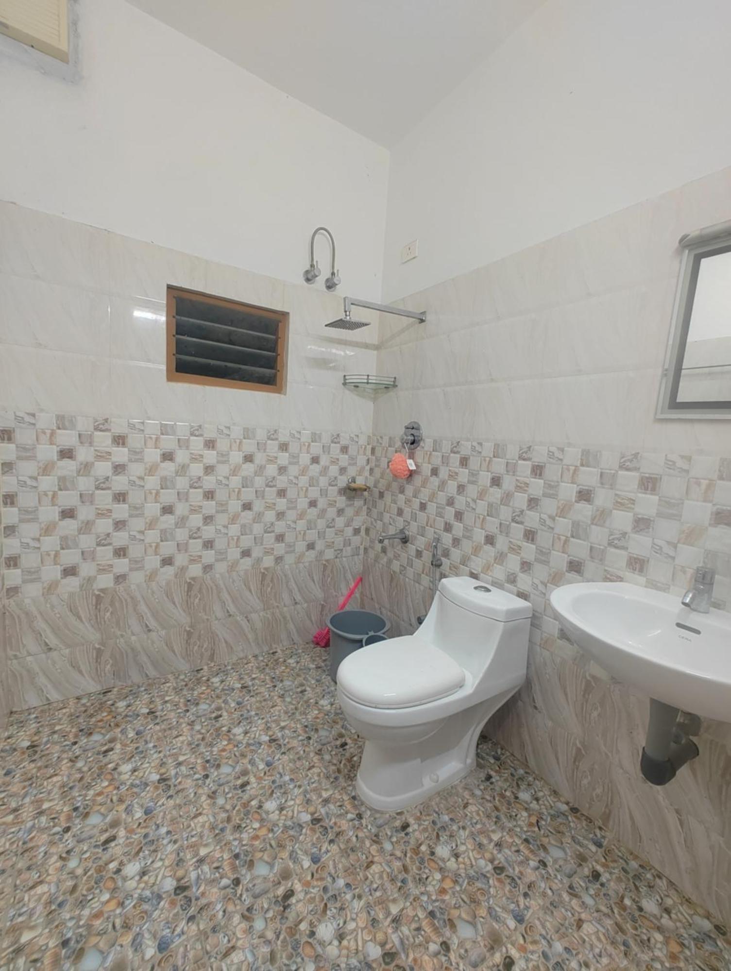 Joby Homestay Kadamakudy Kochi Ngoại thất bức ảnh